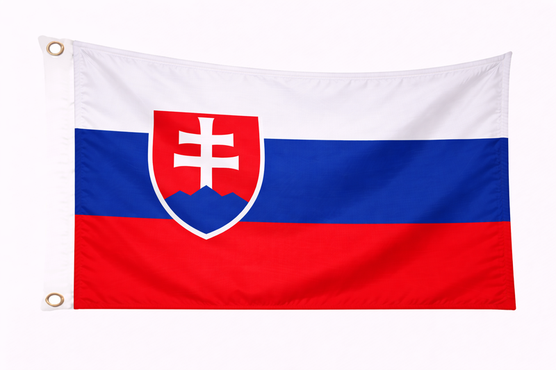 Slovakia Budget Display Flag. 91cm x 60cm (3ft x 2ft)