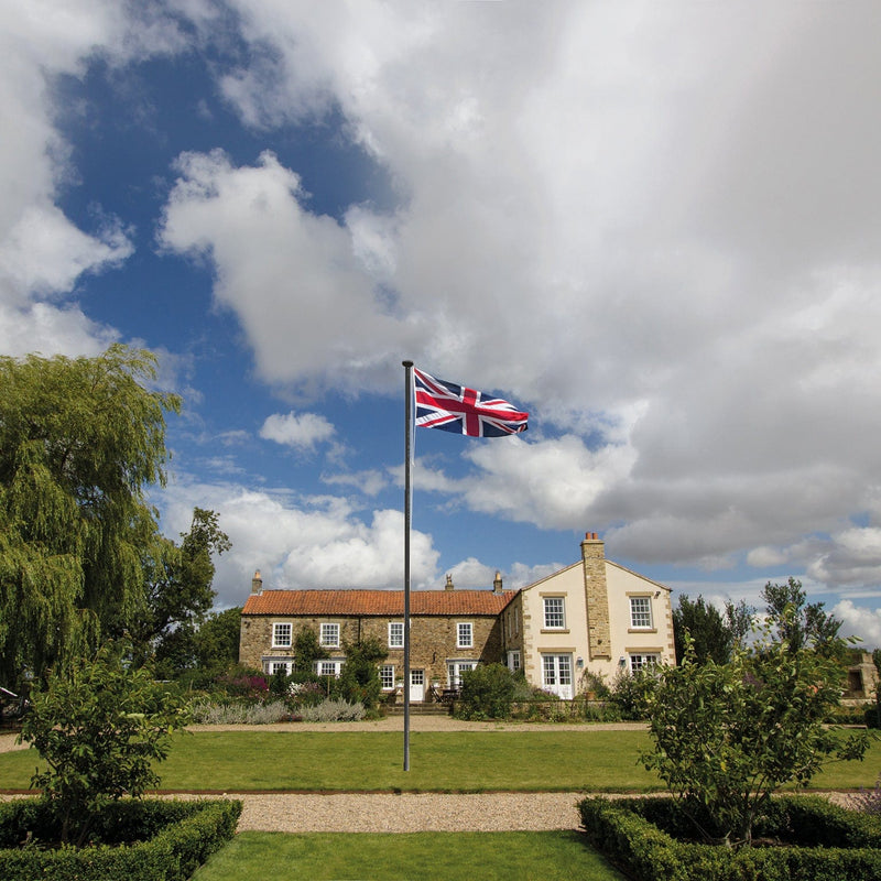 Black Show home Flagpole